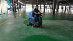大型車間地坪清洗用駕駛式洗地機(jī)